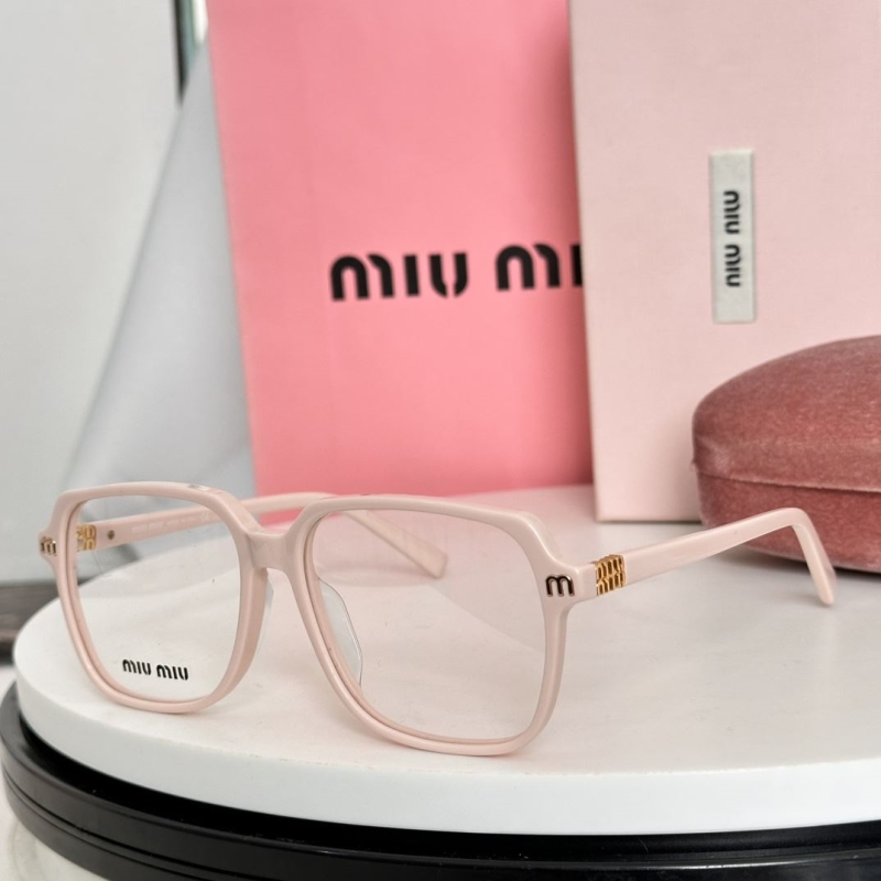 MIU MIU